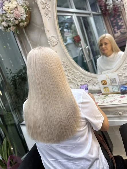 Color Correction for Bright Blonde Hair in Bangkok
