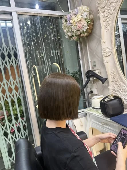 Cool Brown Transformation at Oilly Hair Salon Bangkok