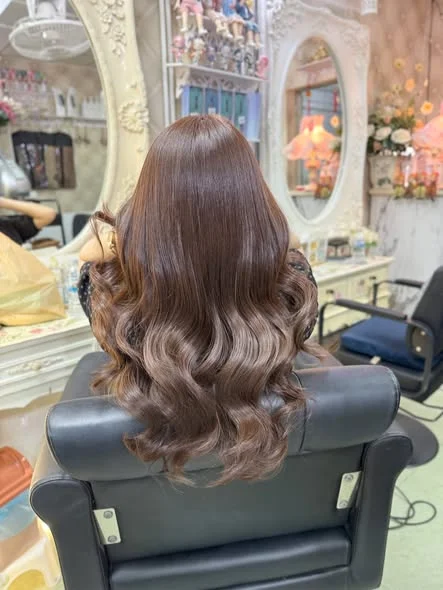 Effortless Brown Hair Color in Bangkok