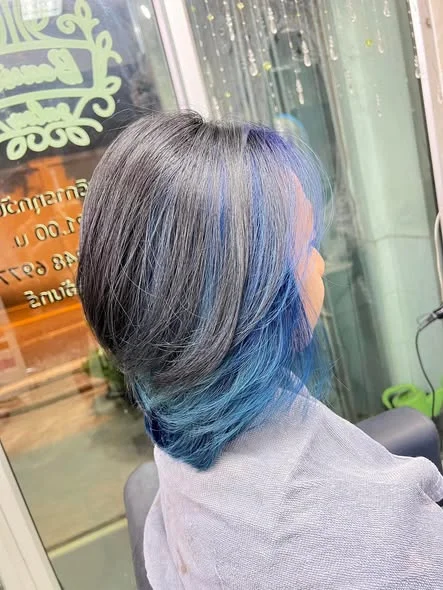Men's Hidden Hair Color & Haircut in Bangkok