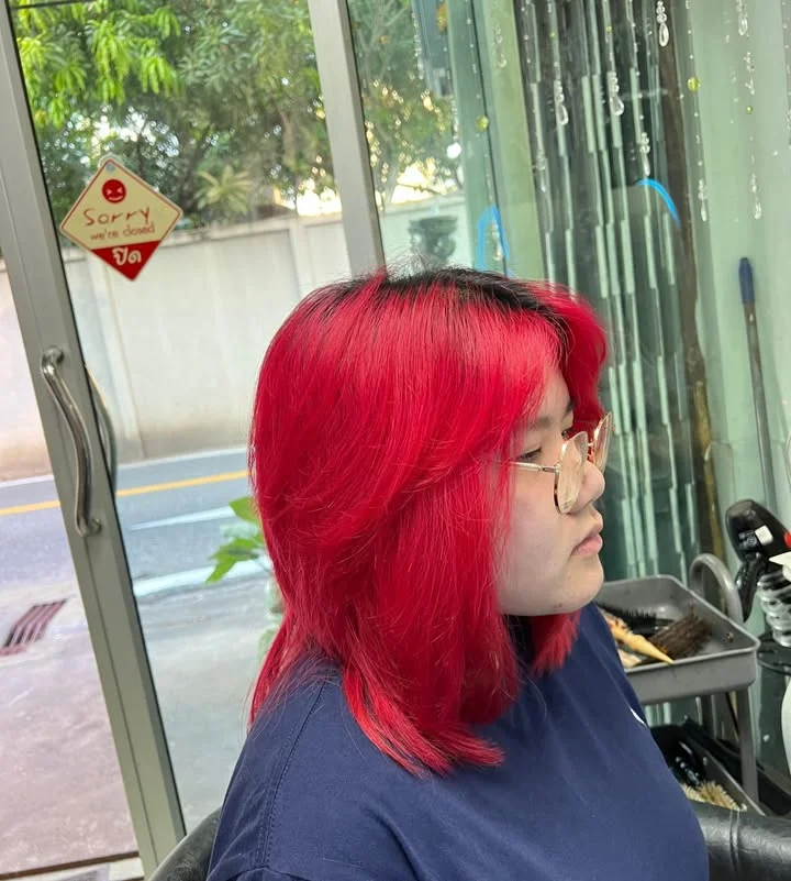 Vibrant No-Bleach Red Hair Color in Bangkok