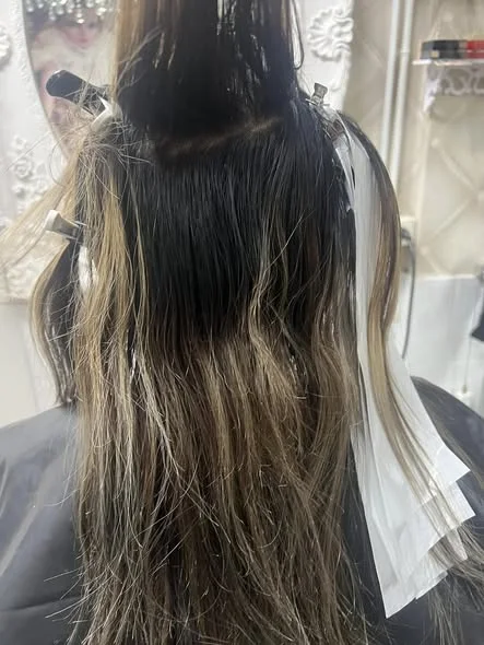Ash Beige Blonde Highlights | Oilly Hair Salon Bangkok