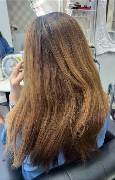 Chunky Highlights at Oilly Hair Salon Bangkok