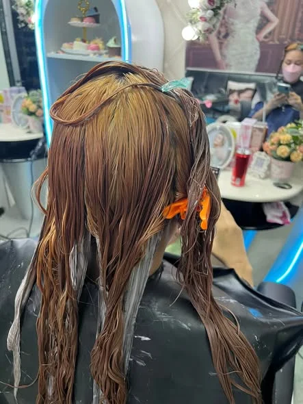 Color Correction at Oilly Hair Salon Bangkok