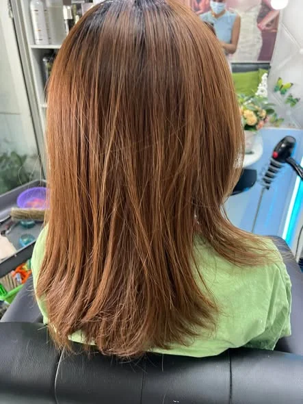 Cool Light Beige Brown at Oilly Hair Salon Bangkok