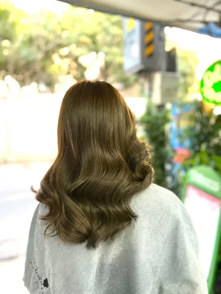Cool Light Beige Brown at Oilly Hair Salon Bangkok