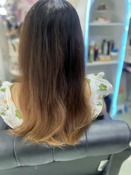 Custom Lightening and Hair Color in Bangkok
