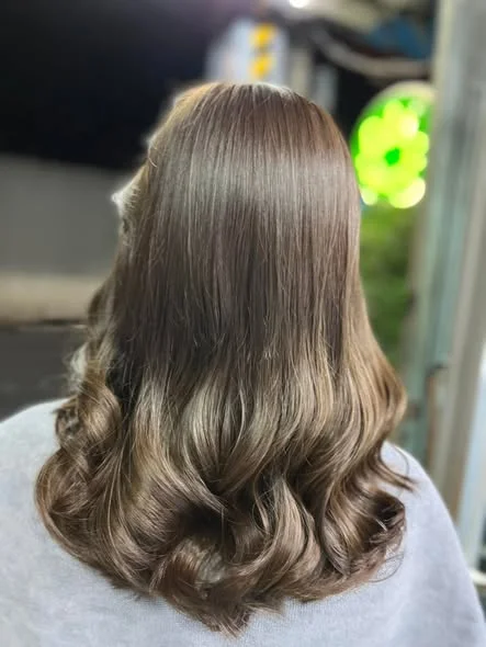 Dark Ash Blonde Transformation at Oilly Hair Salon Bangkok