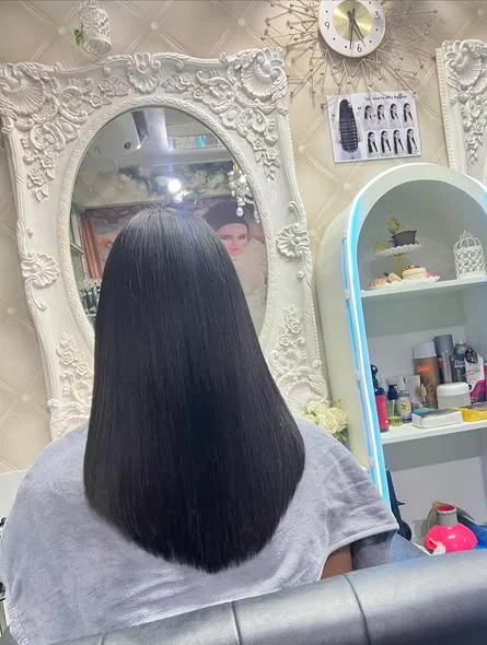 Dark Color & Keratin Smoothing in Bangkok