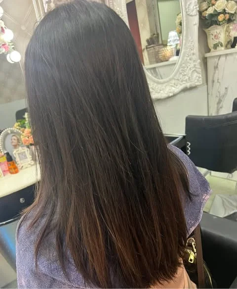 Elegant Ash Brown Hair Color at Oilly Hair Salon Bangkok