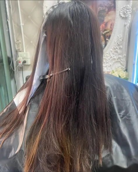 Full-Head Highlights at Oilly Hair Salon Bangkok