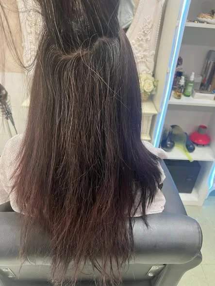 Grey Blending Highlights at Oilly Hair Salon Bangkok