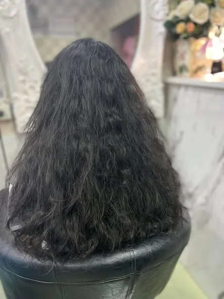 No-Bleach Ash Brown at Oilly Hair Salon Bangkok