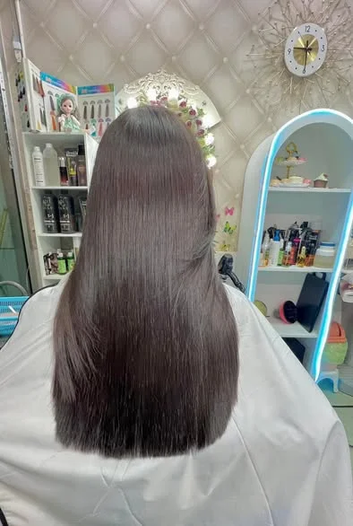 No-Bleach Ash Brown at Oilly Hair Salon Bangkok