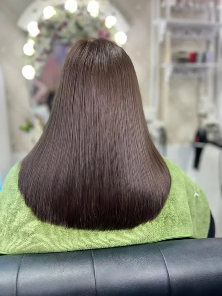 Organic Ash Hair Color at Oilly Hair Salon Bangkok