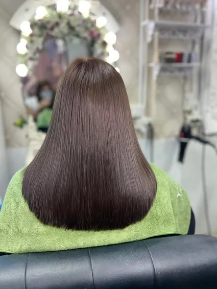 Organic Ash Hair Color at Oilly Hair Salon Bangkok