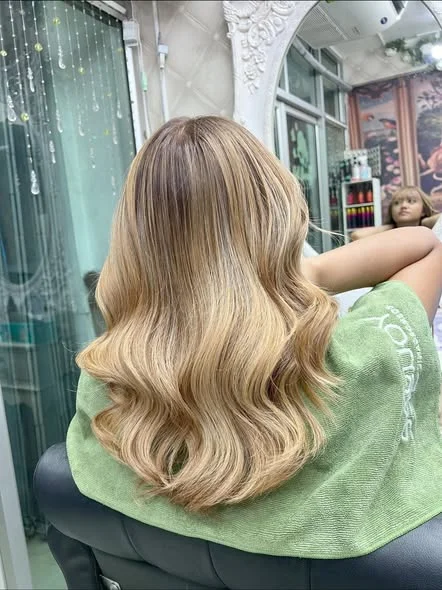 Safe Balayage for Fragile Hair | Oilly Hair Salon Bangkok