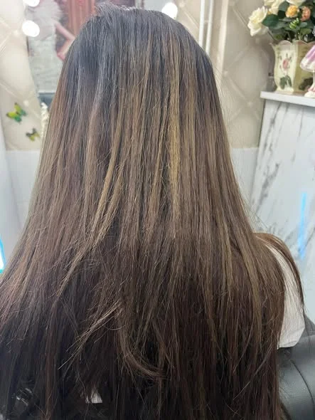 Seamless Ash Brown Color at Oilly Hair Salon Bangkok