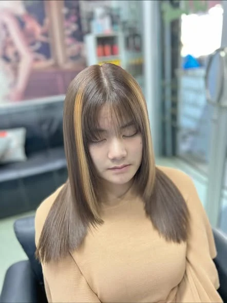 Soft Brown Hair Color & Highlights in Bangkok
