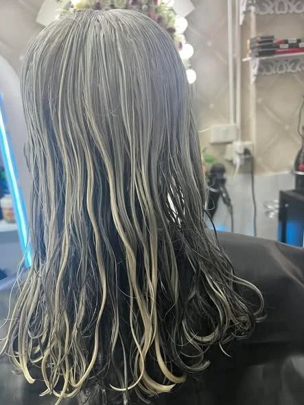 Straight Hair Transformation | Oilly Hair Salon Bangkok
