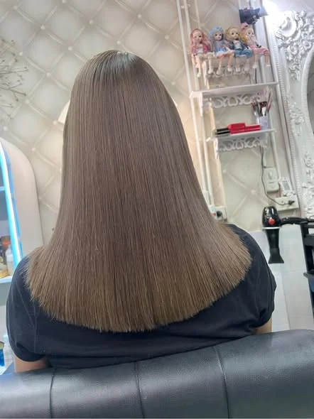 Straightening, Color & Keratin at Oilly Hair Salon Bangkok