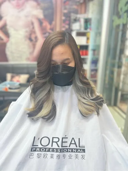 Vibrant Inner Hair Color in Bangkok
