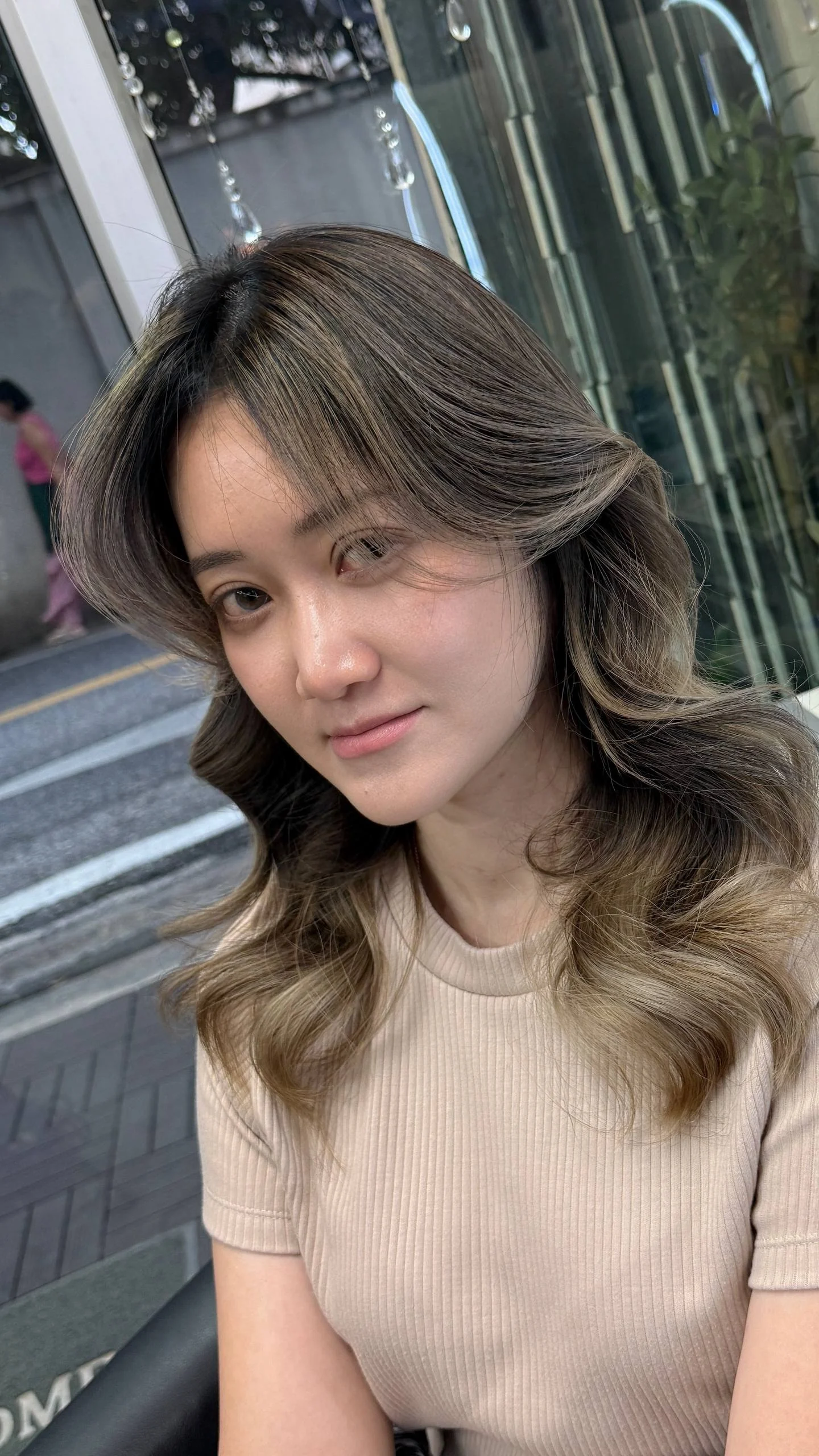 Grey Blending Balayage After Dark Dye at Oilly Hair Salon Bangkok