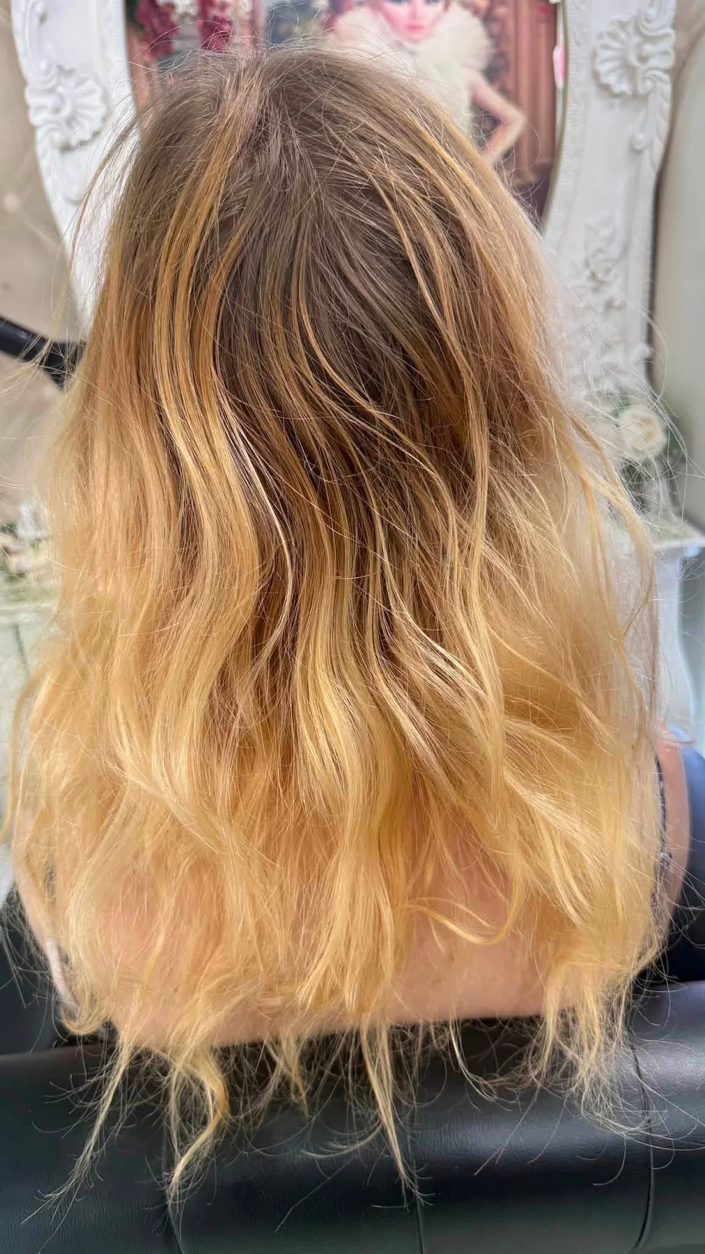 Before photo of uneven previously bleached ends before no-bleach color blending in Bangkok