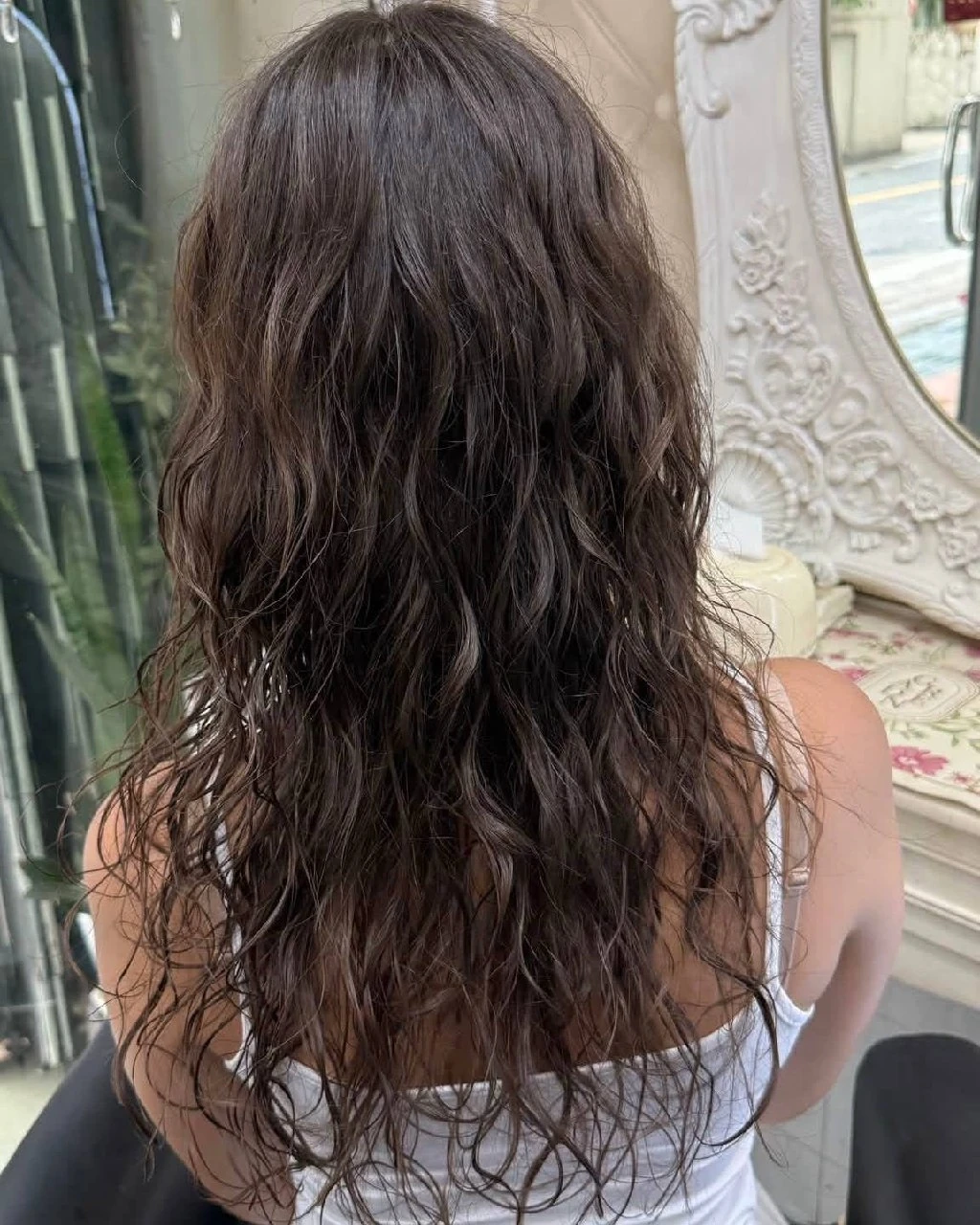 32 mm Korean cold perm with natural large S-waves on fine long hair in Bangkok, back result